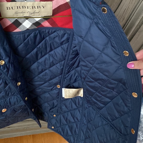 (SOLD) Authentic XS Burberry Coat - Picture 4 of 10